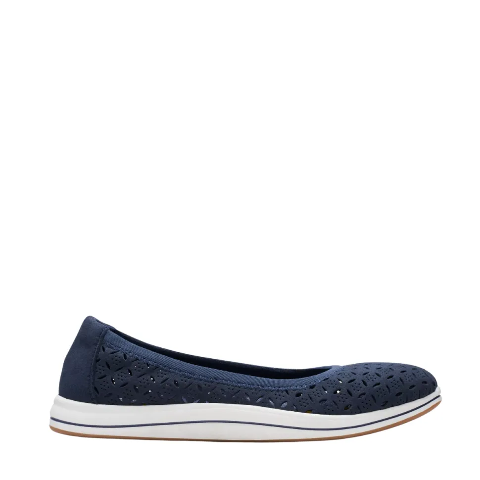 BREEZE ROAM