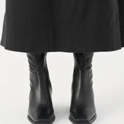 HEDDA